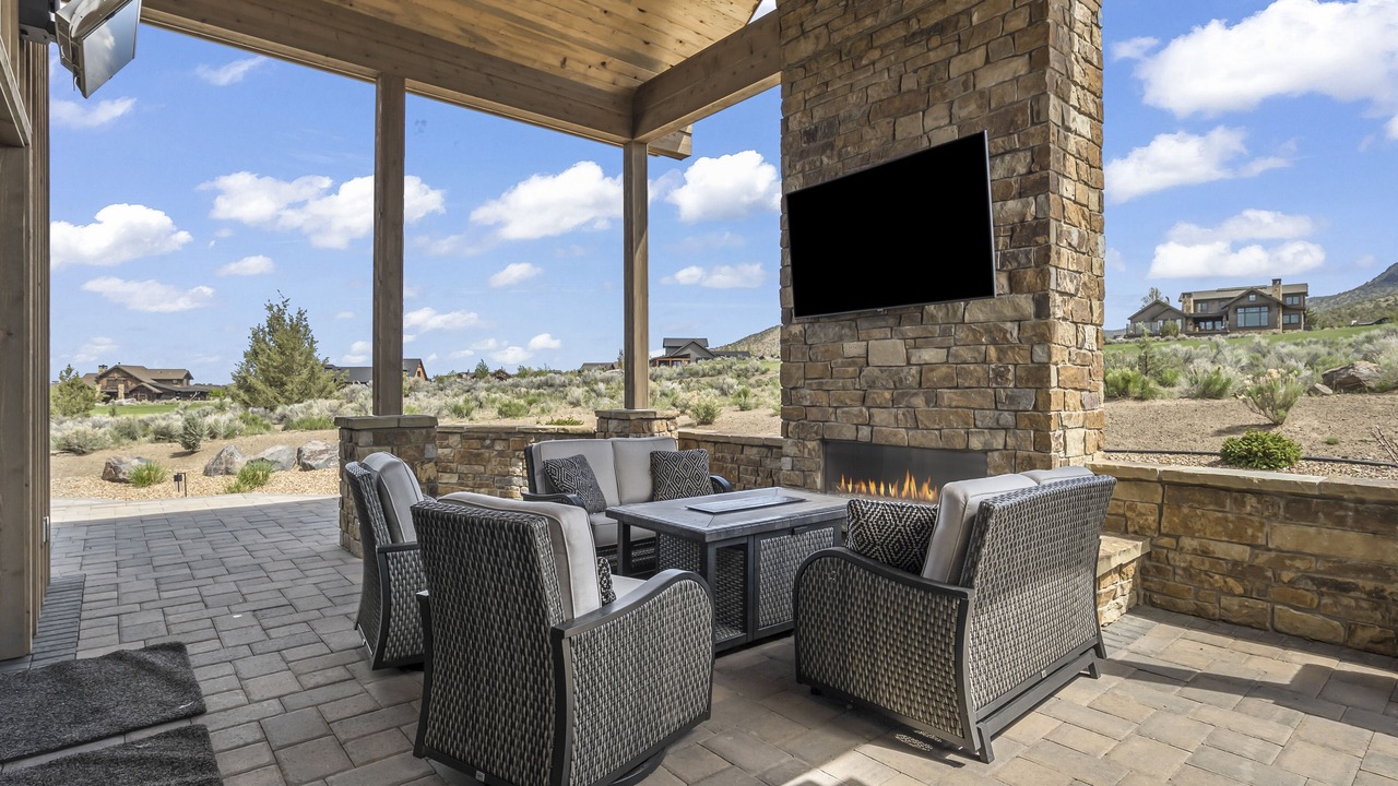 Photo of Patio Balcony in Powell Butte