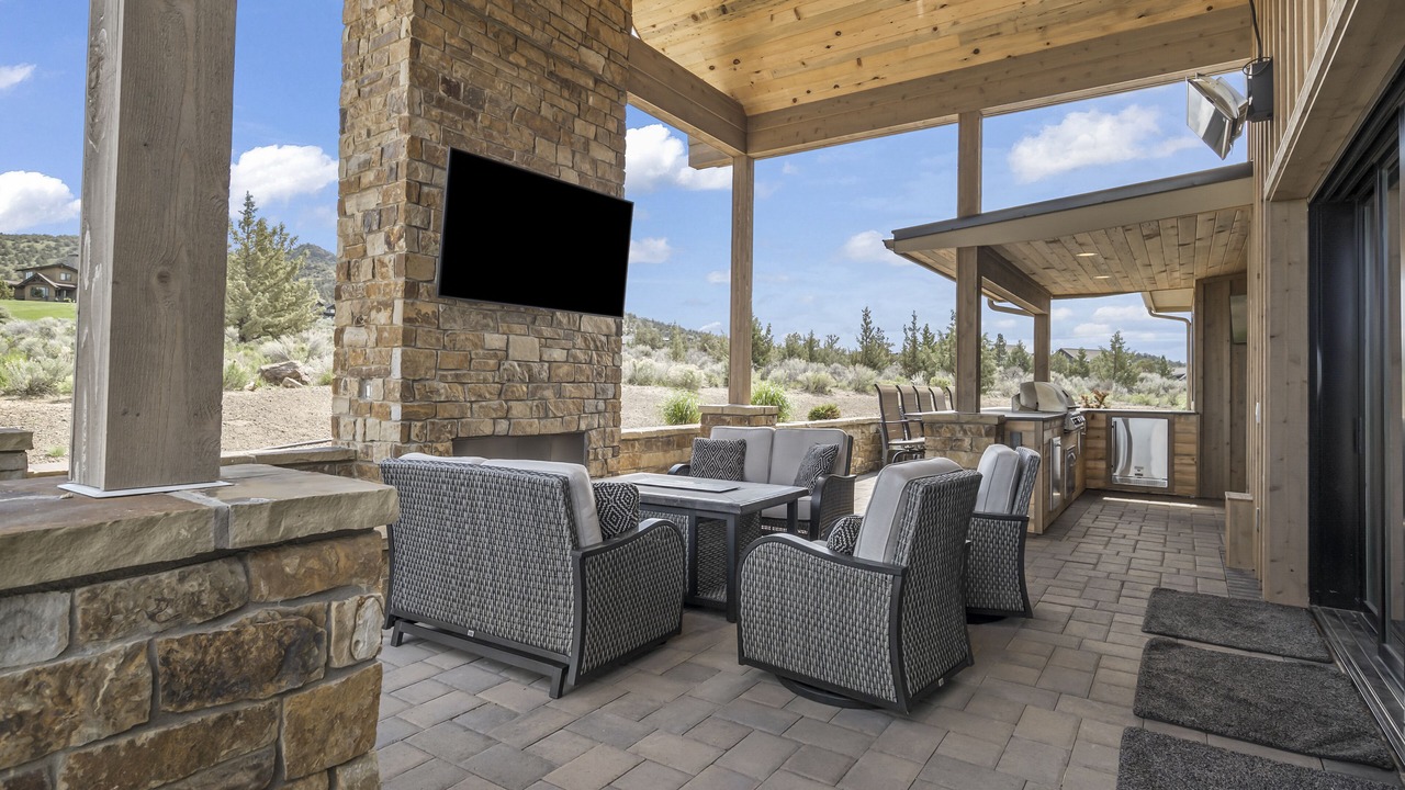 Photo of Patio Balcony in Powell Butte