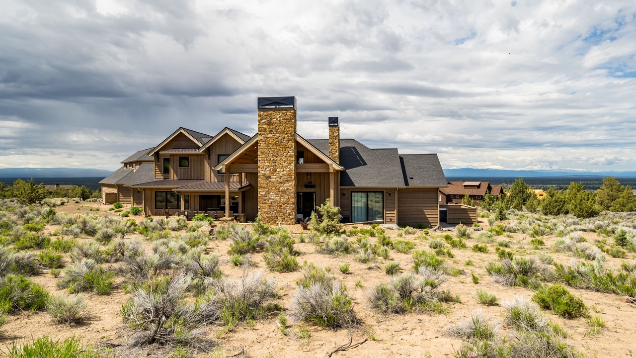 Photo of Outdoor in Powell Butte