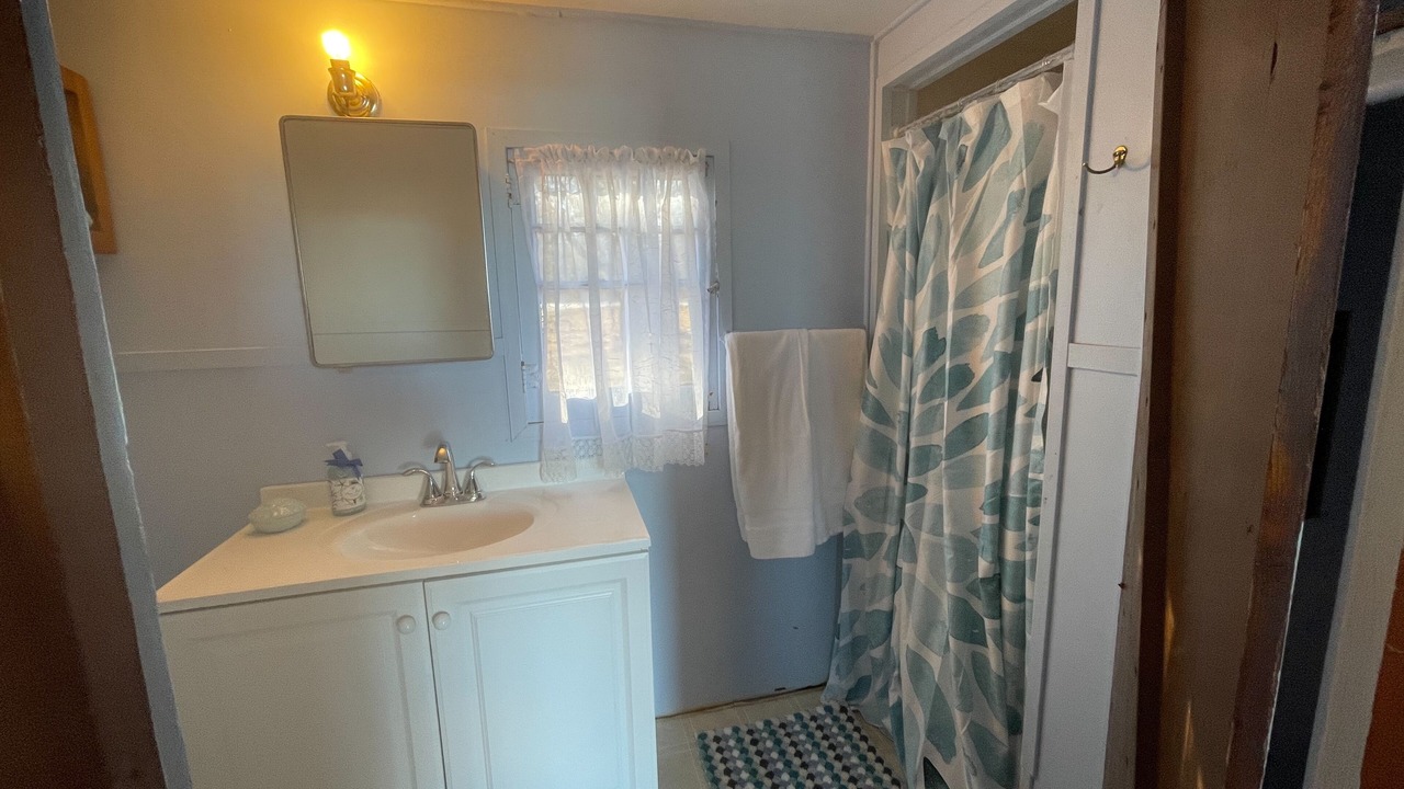 Photo of Bathroom in Oscoda