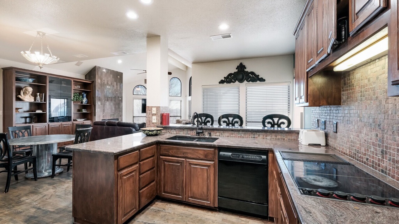 Photo of Kitchen in Crownridge of Texas