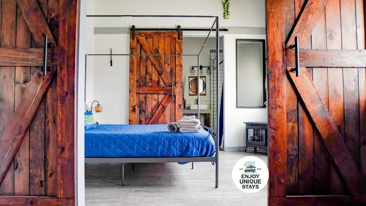 Photo of Bedroom in Niles
