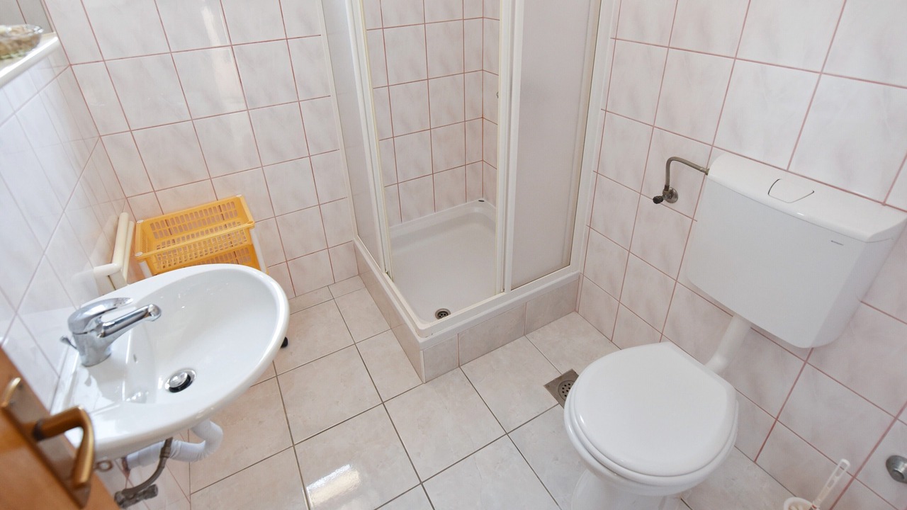 Photo of Bathroom in Kustici