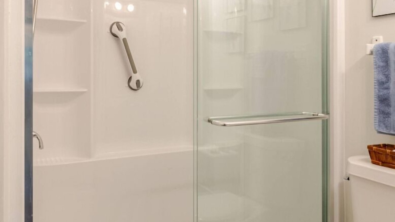 Photo of Bathroom in Pulaski