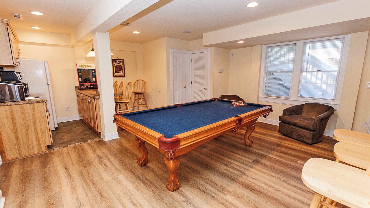 Photo of Bedroom in Corolla Light