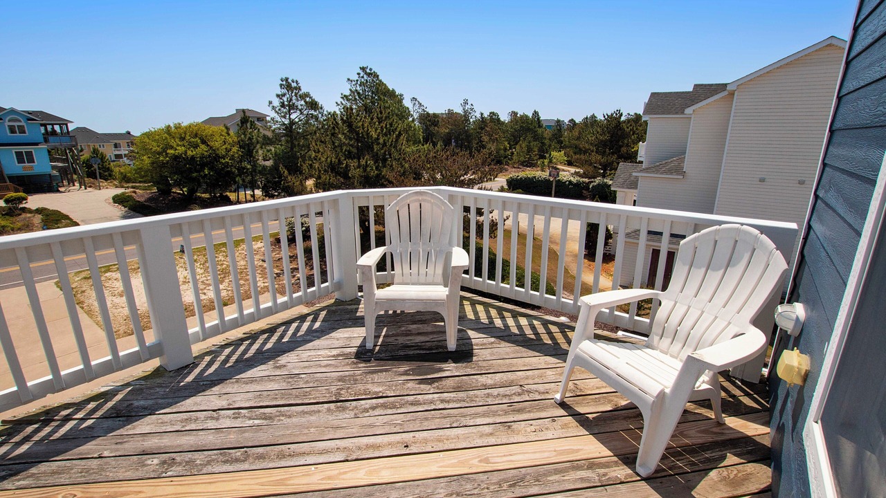 Photo of Outdoor in Corolla Light