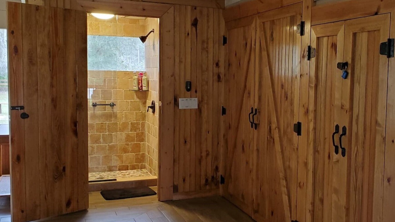 Photo of Bathroom in Myakka City