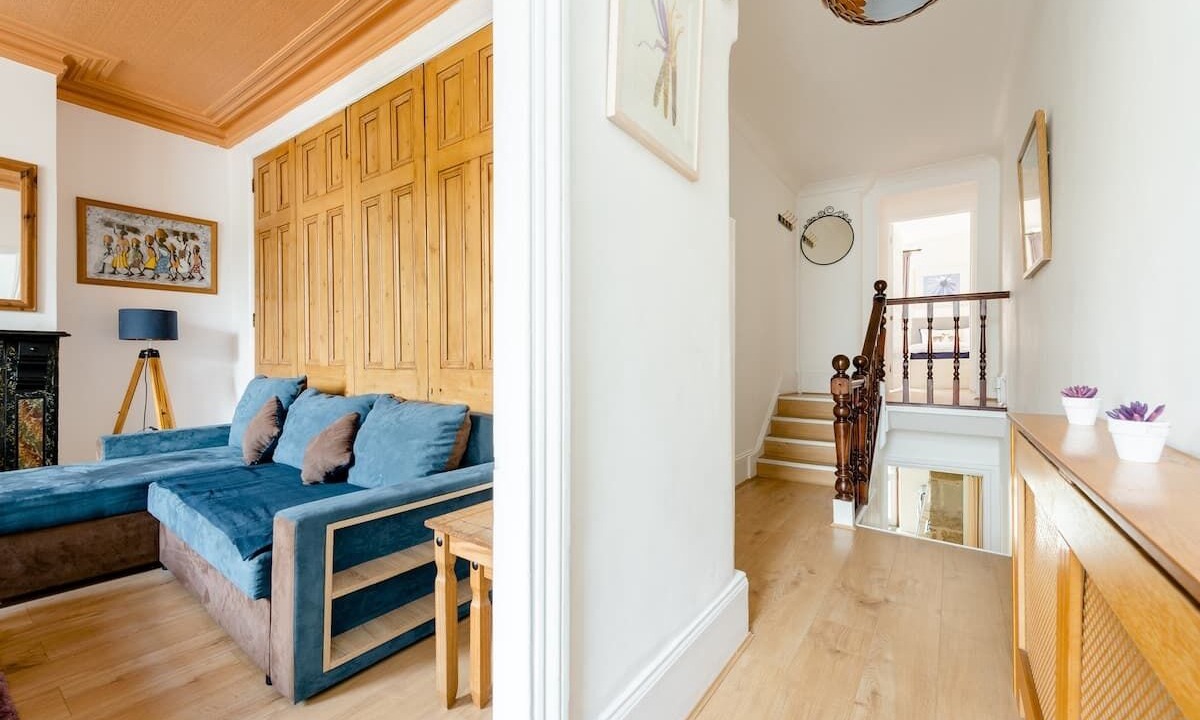 Photo of Livingroom in Dartford