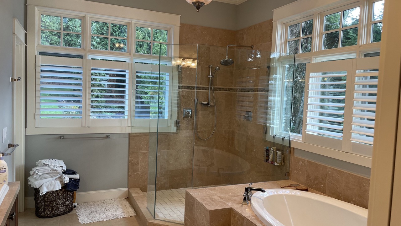 Photo of Bathroom in Inglewood-Finn Hill