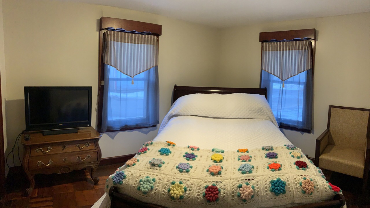 Photo of Bedroom in Warrensburg