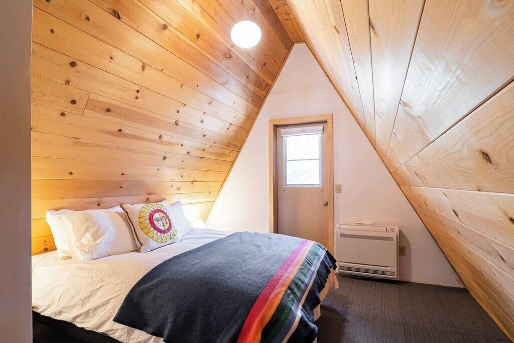 Photo of Bedroom in Pine Cove