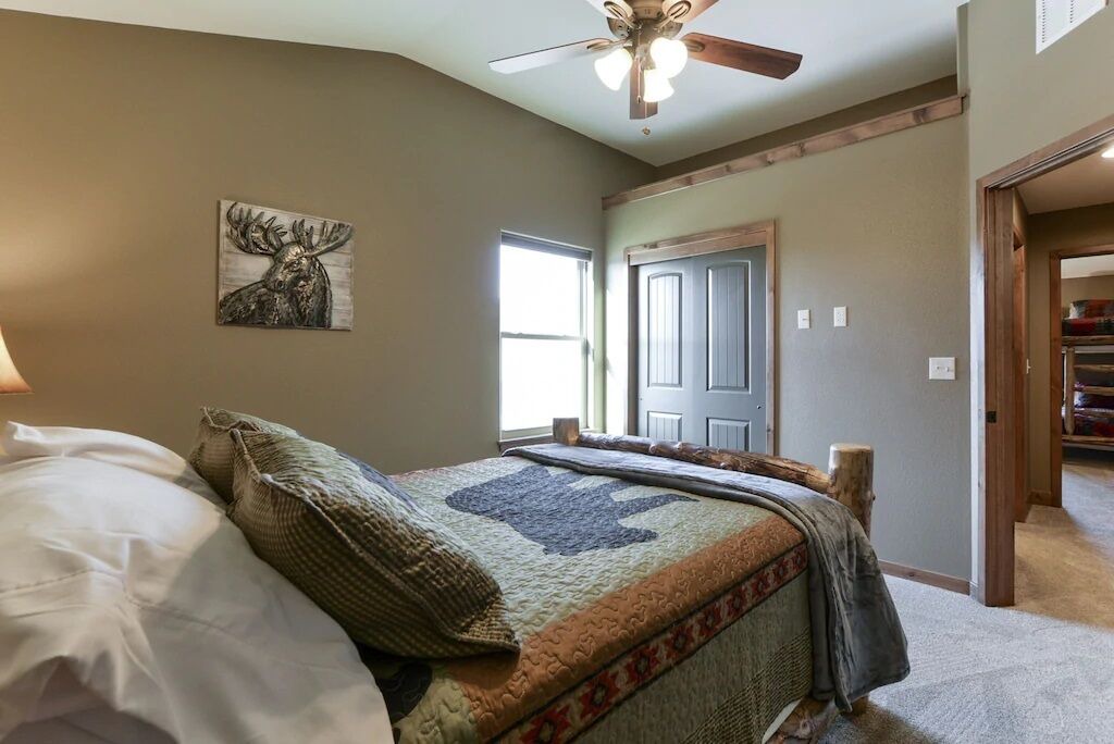 Photo of Bedroom in Hollister