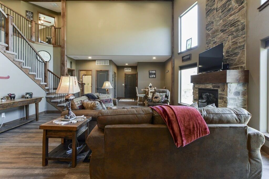 Photo of Livingroom in Hollister