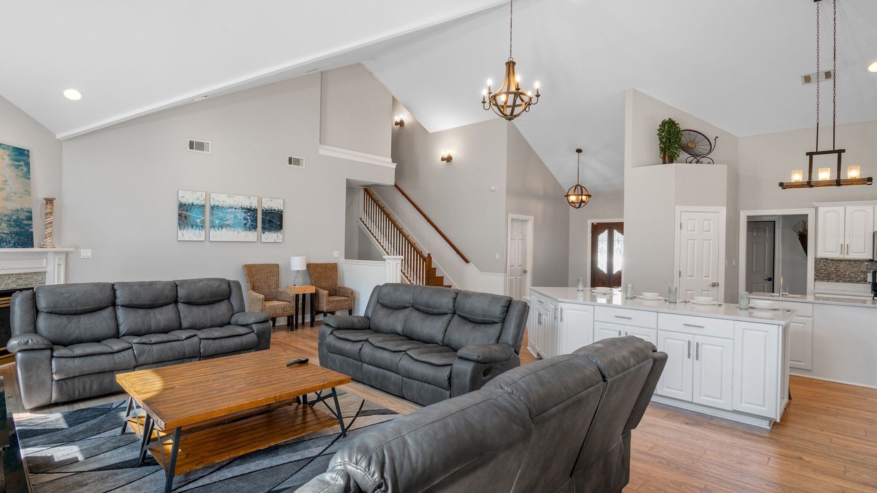 Photo of Livingroom in Crystal Shores