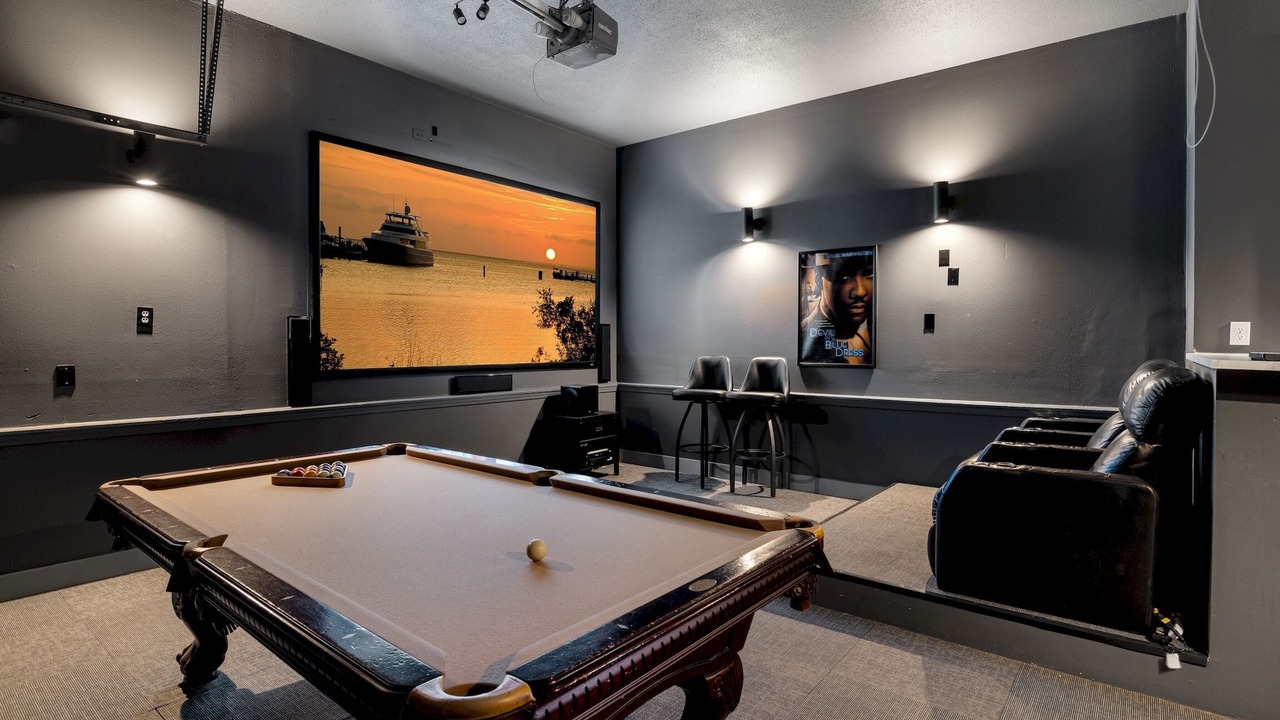 Photo of Bedroom in Crystal Shores