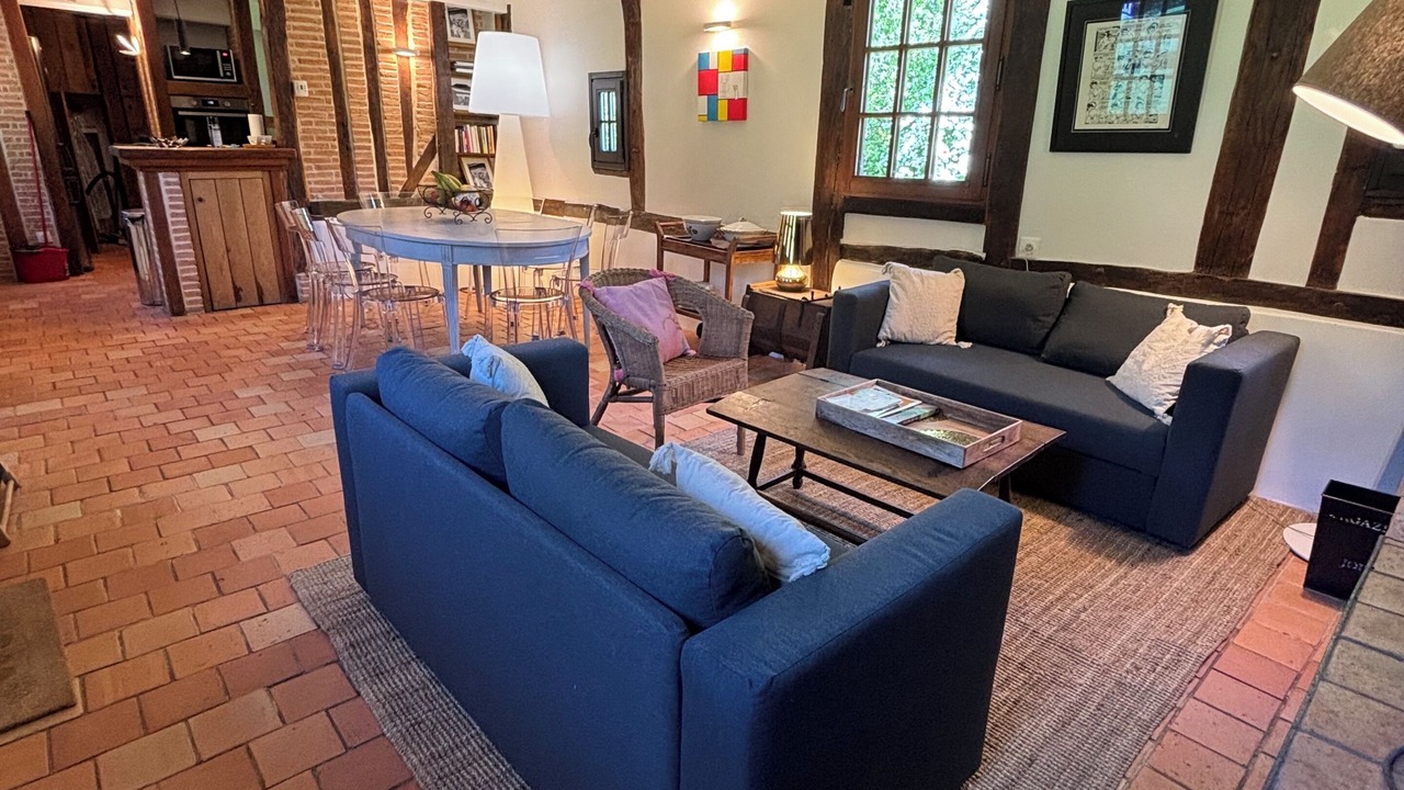 Photo of Livingroom in Quetteville