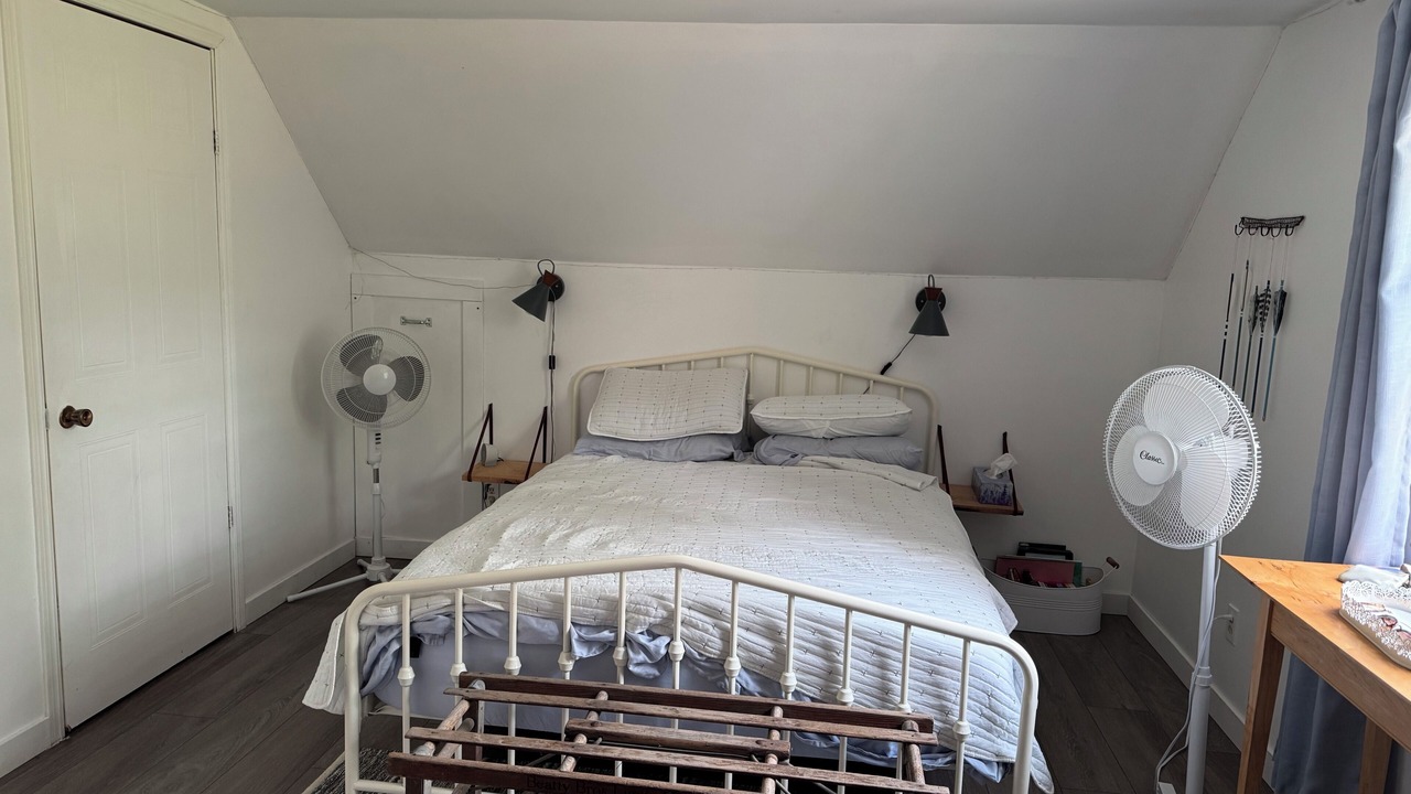Photo of Bedroom in Mahone Bay