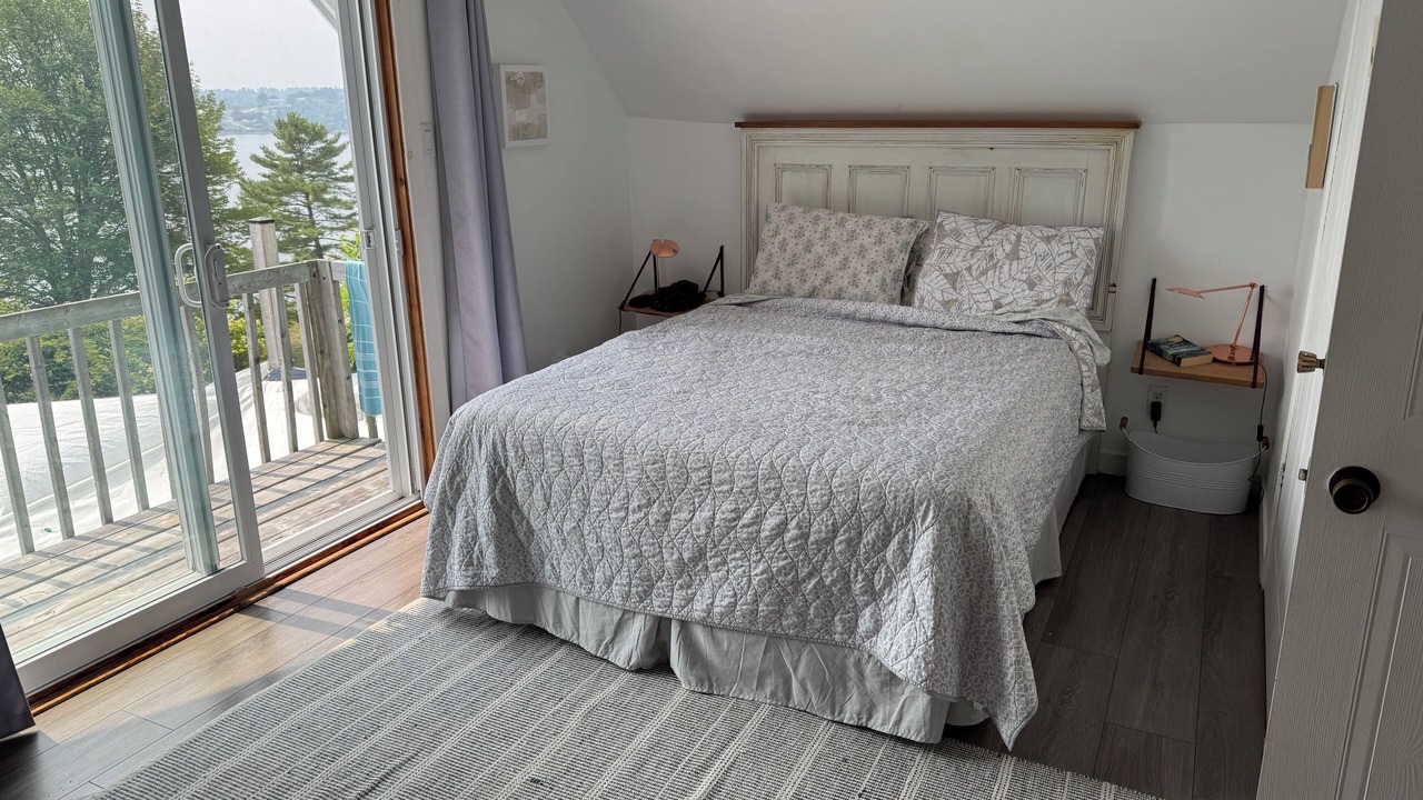 Photo of Bedroom in Mahone Bay