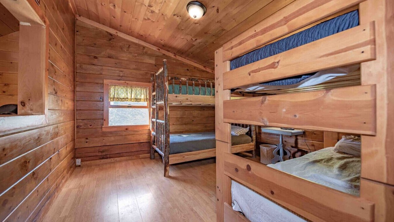 Photo of Bedroom in Canaan