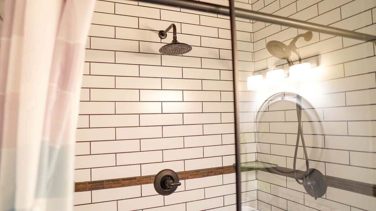 Photo of Bathroom in Niles