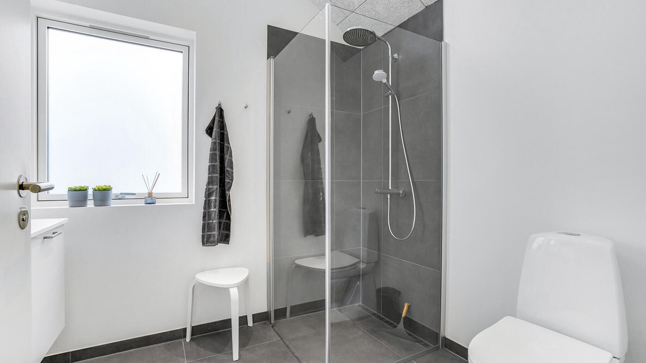 Photo of Bathroom in Vrist Strand