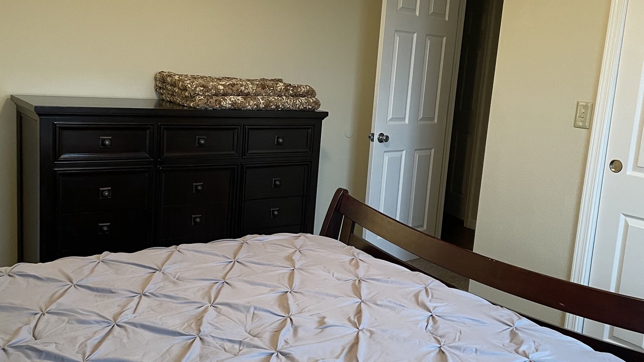 Photo of Bedroom in Neosho