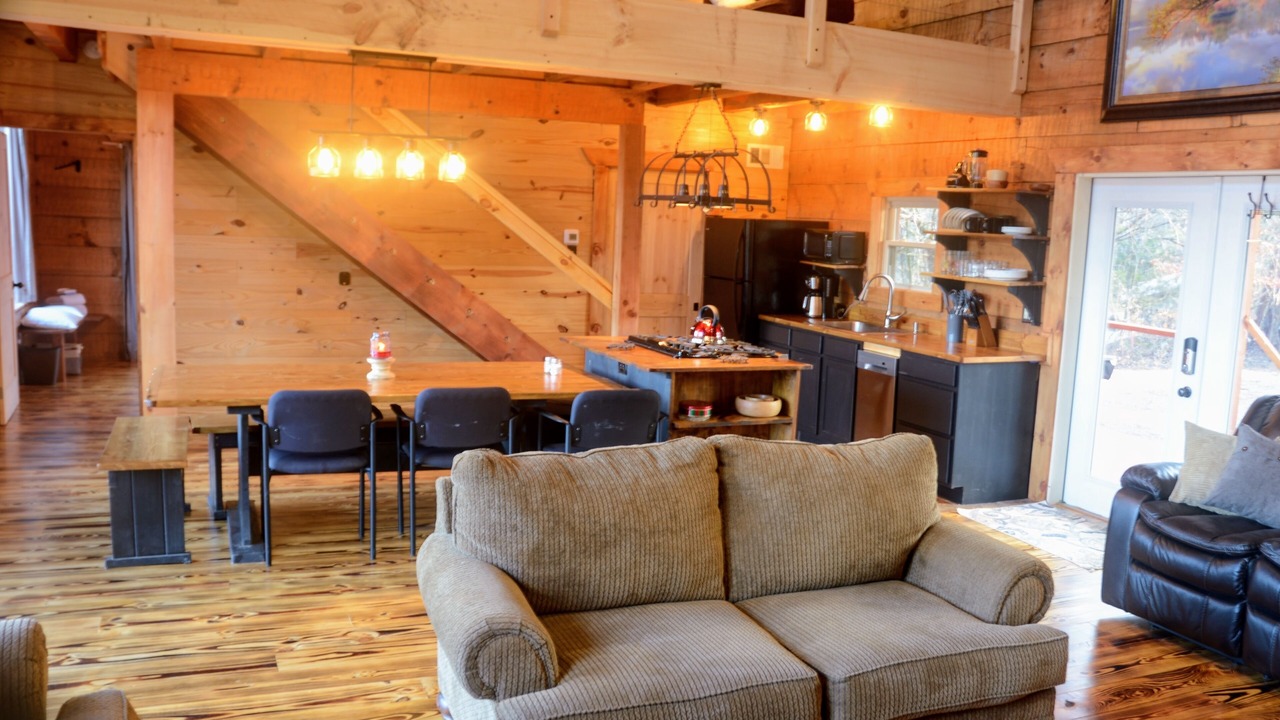 Photo of Livingroom in Cosby