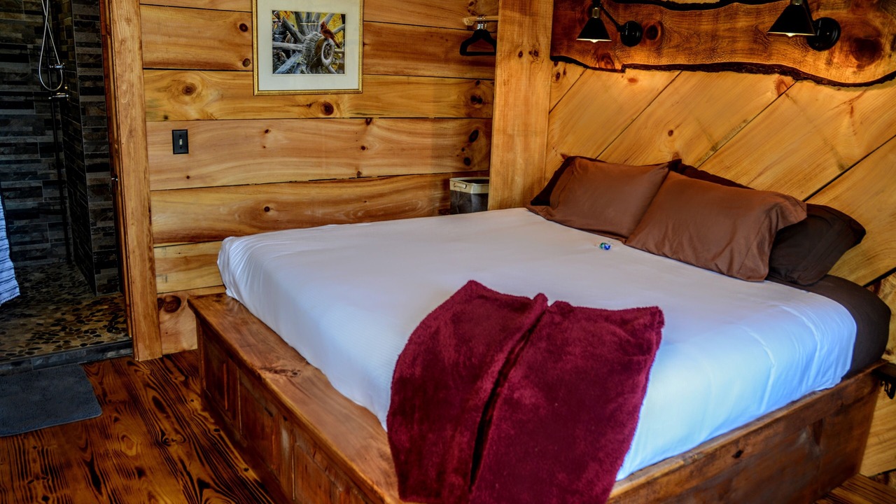 Photo of Bedroom in Cosby