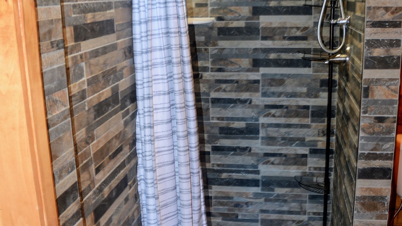 Photo of Bathroom in Cosby