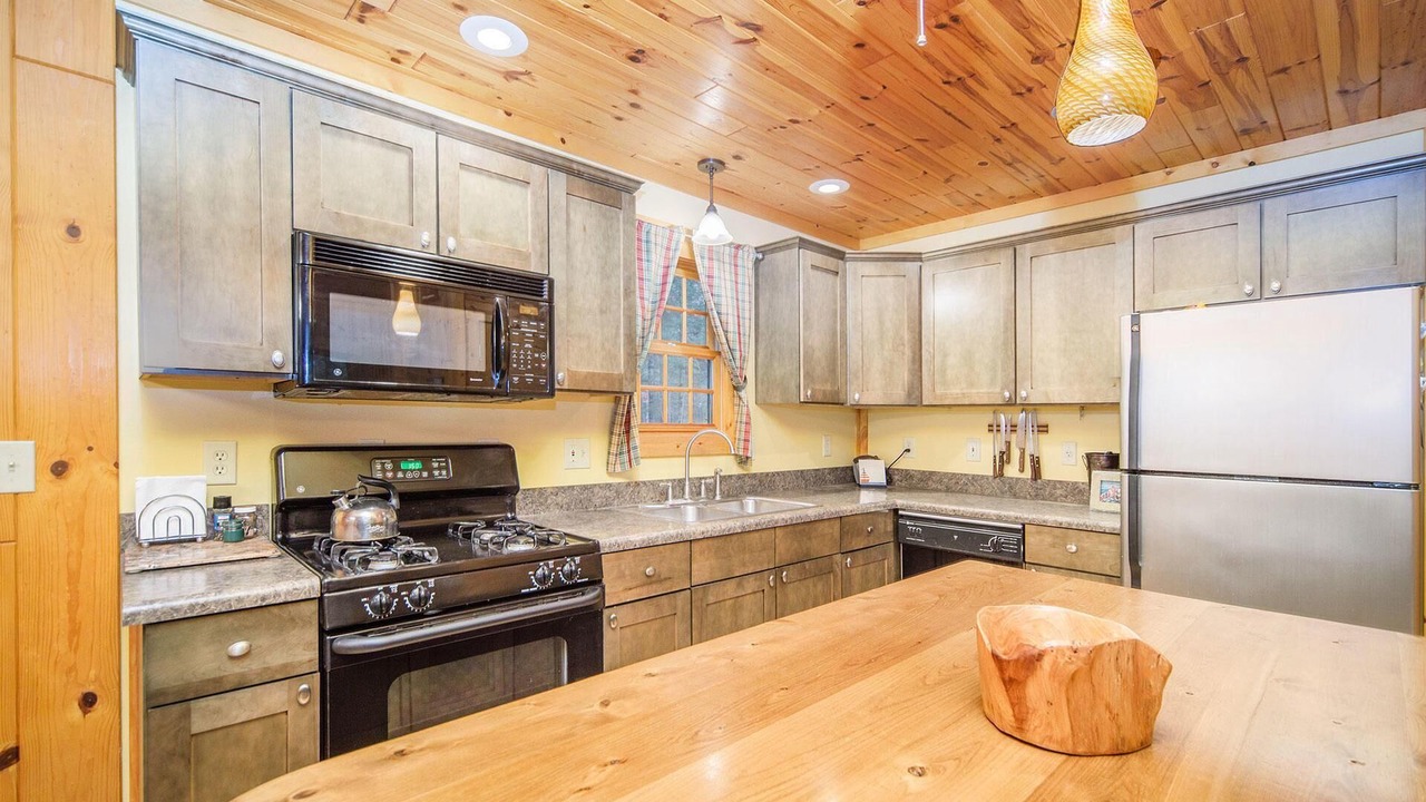Photo of Kitchen in Cheboygan County