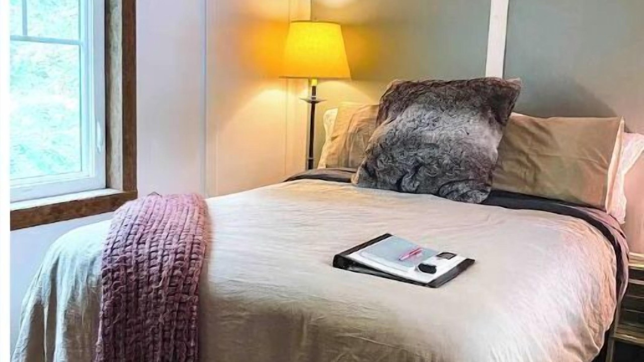 Photo of Bedroom in Pendleton