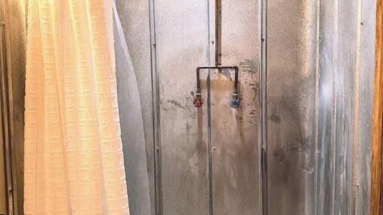 Photo of Bathroom in Pendleton