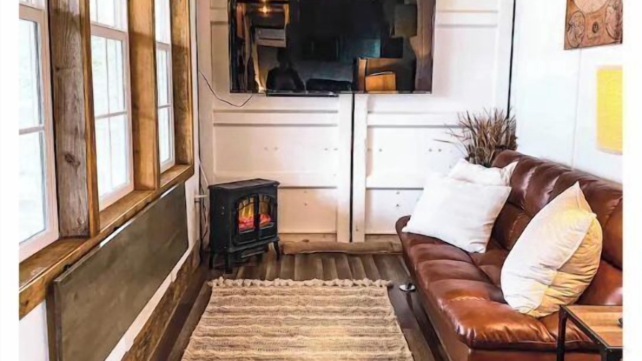 Photo of Livingroom in Pendleton