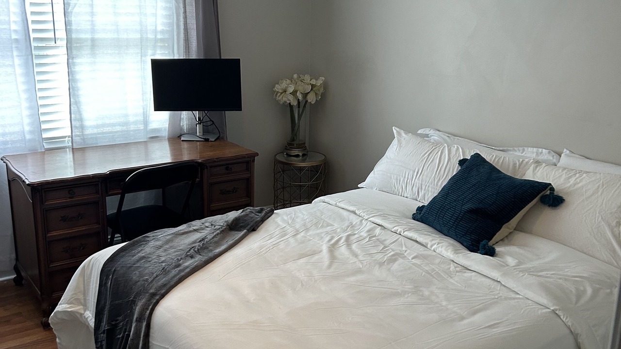 Photo of Bedroom in Sheffield Park