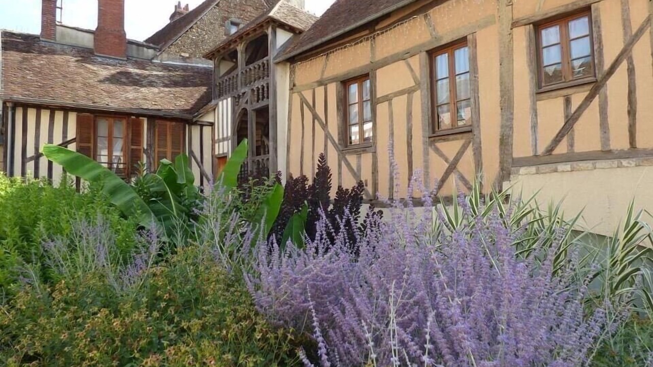 Photo of Outdoor in Chateau-Renard