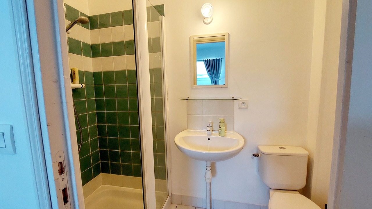 Photo of Bathroom in Aisne