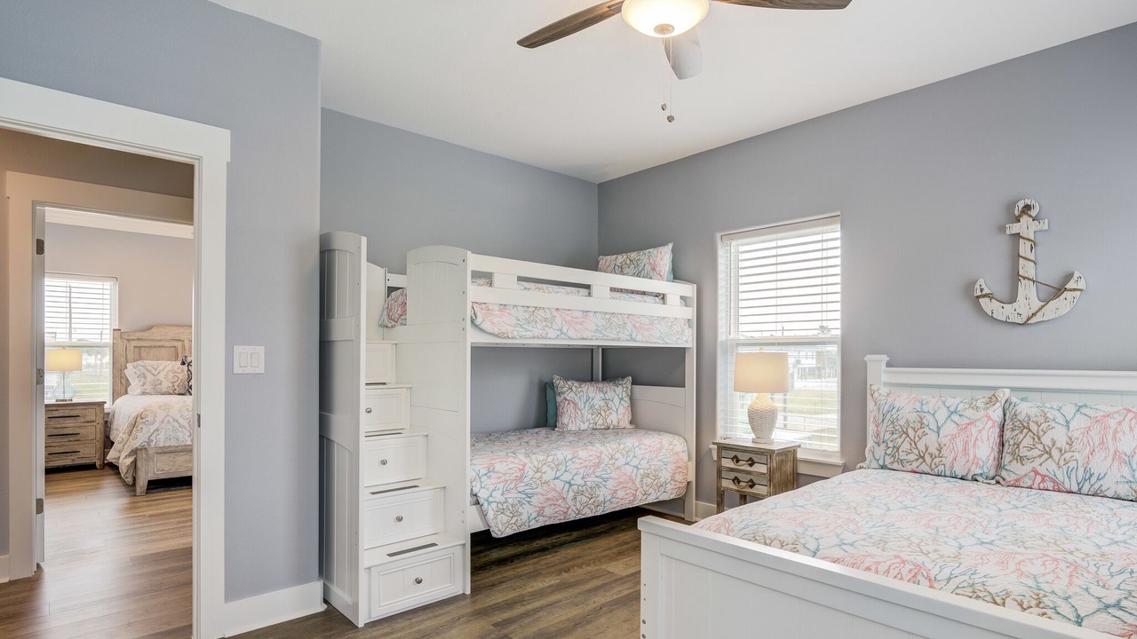 Photo of Bedroom in Galveston