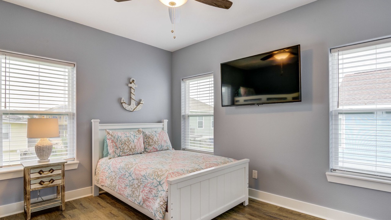 Photo of Bedroom in Galveston