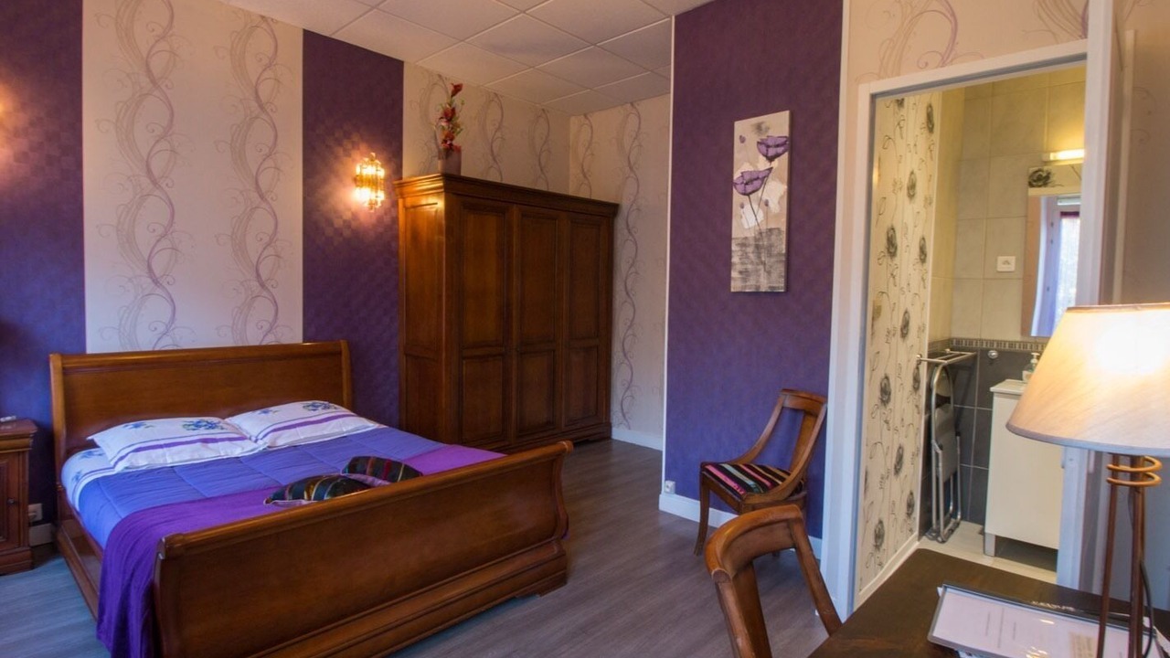 Photo of Bedroom in Saint-Affrique