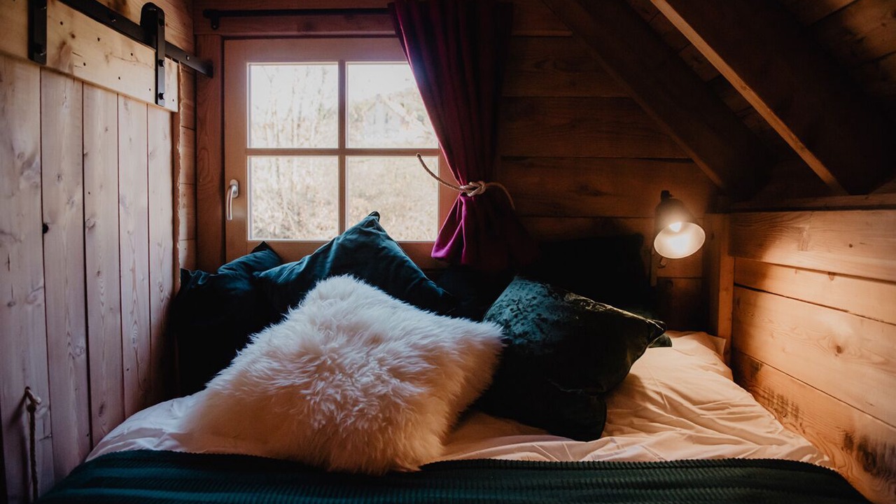 Photo of Bedroom in Gap