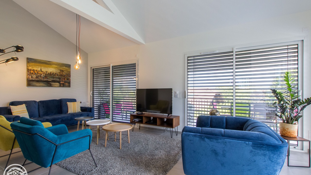 Photo of Livingroom in Cessenaz