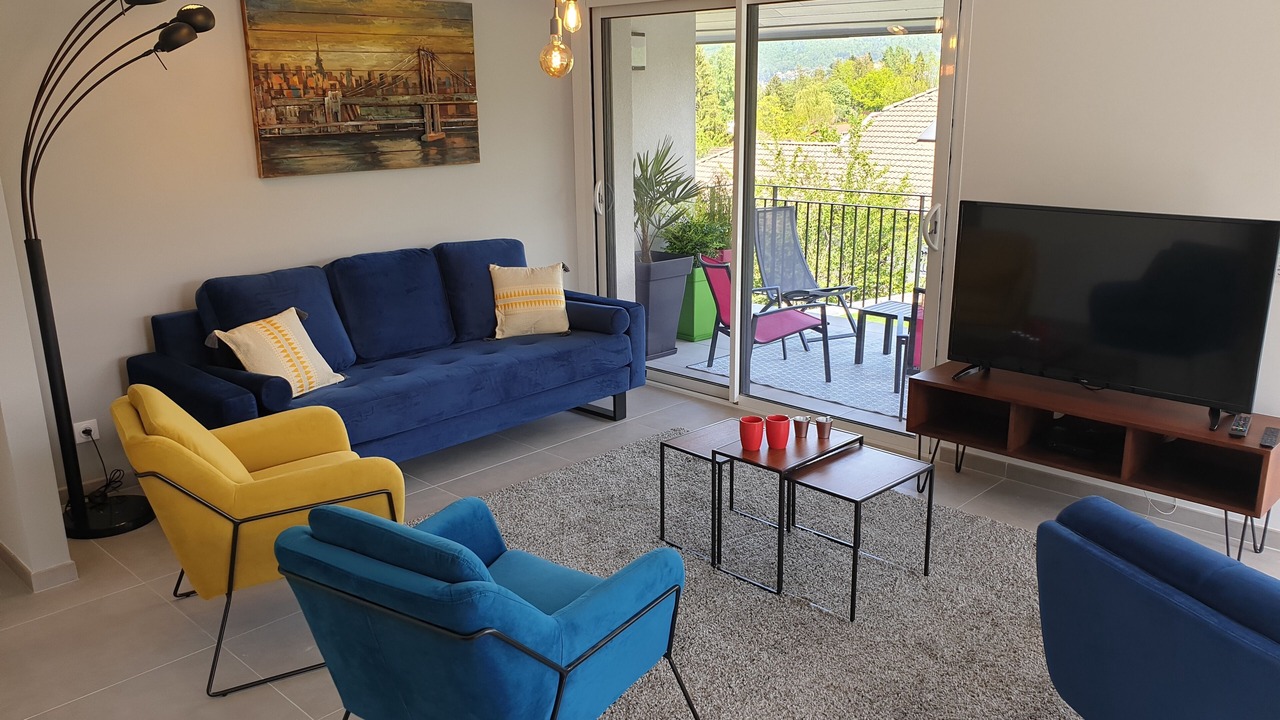 Photo of Livingroom in Cessenaz