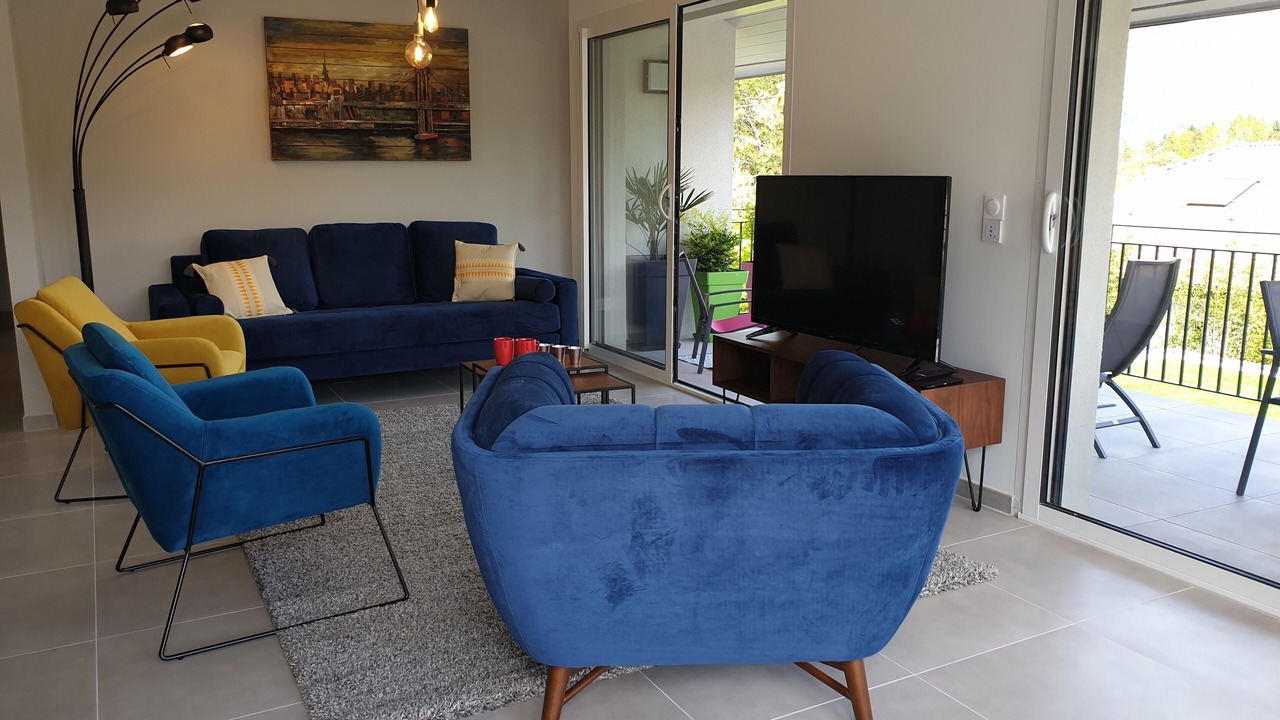 Photo of Livingroom in Cessenaz