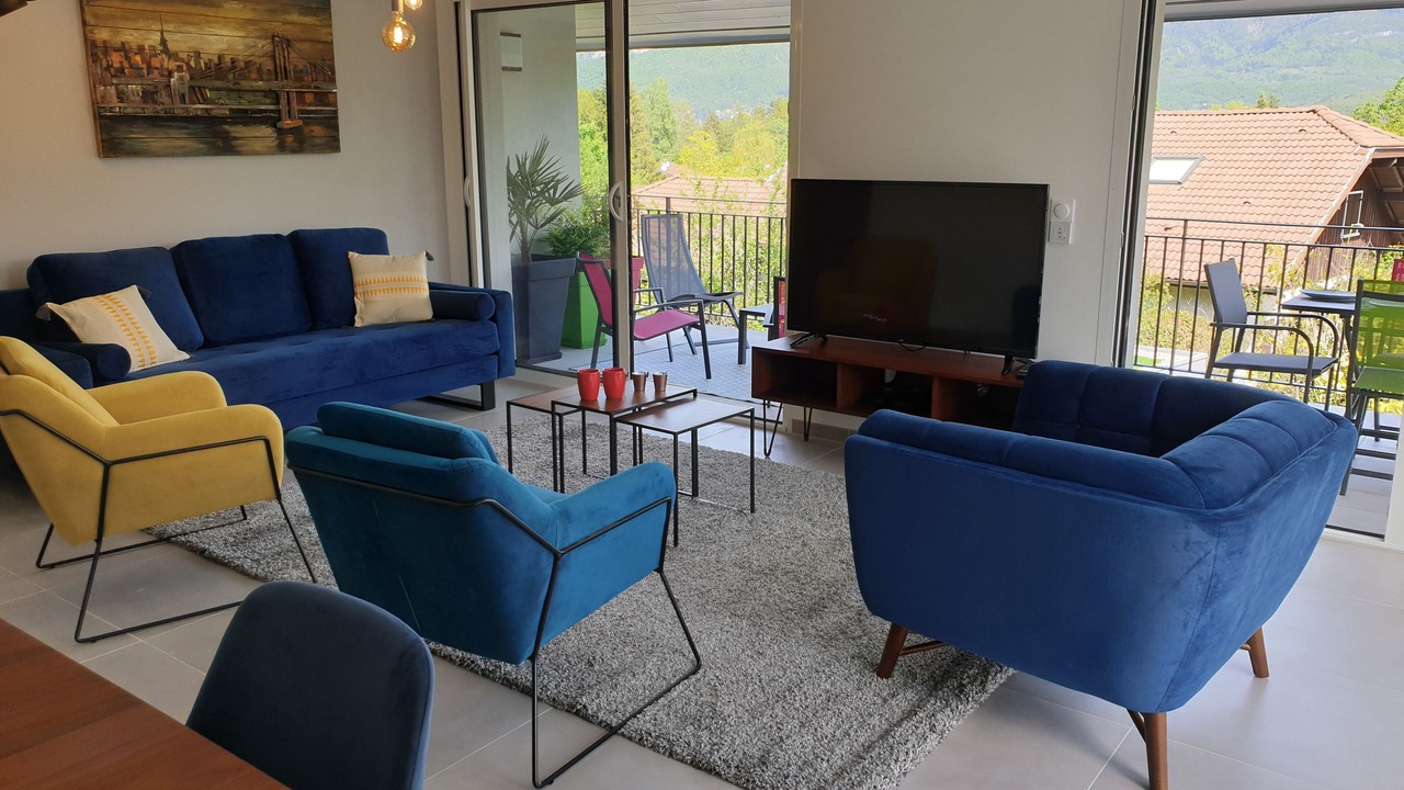 Photo of Livingroom in Cessenaz