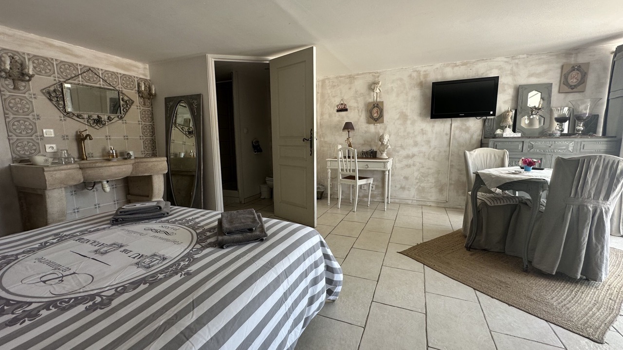 Photo of Bedroom in Cabries