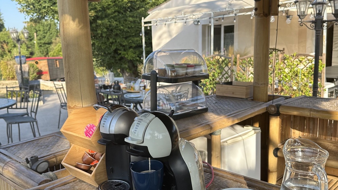 Photo of Outdoor in Cabries