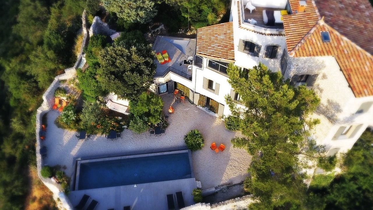 Photo of Outdoor in Methamis