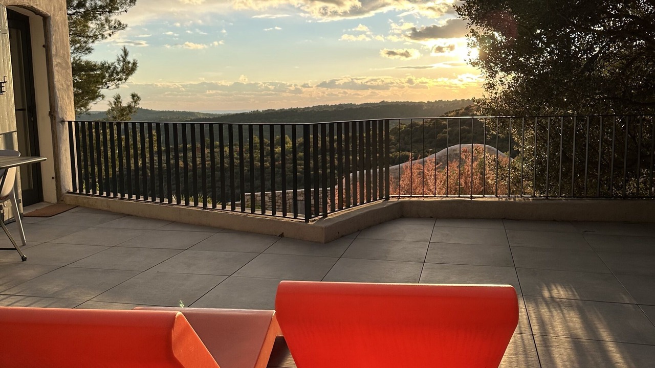 Photo of Patio Balcony in Methamis