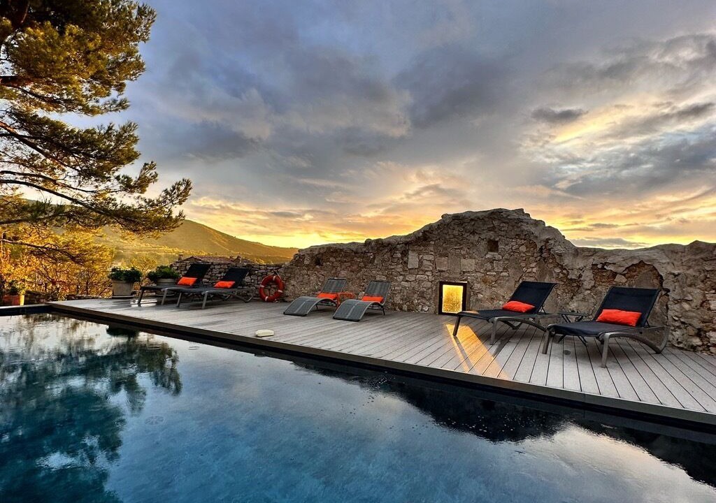 Photo of Outdoor in Methamis