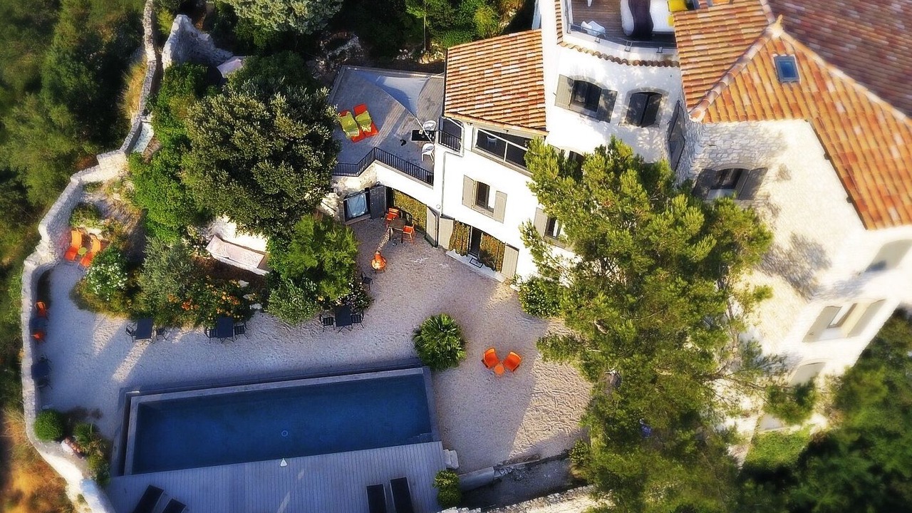 Photo of Outdoor in Methamis